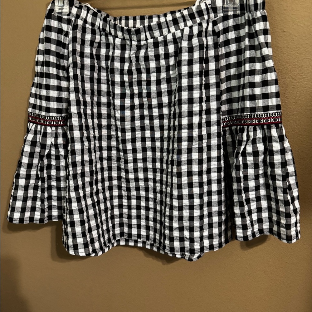 Twinkle Black and White Off The Shoulder Checkered Top